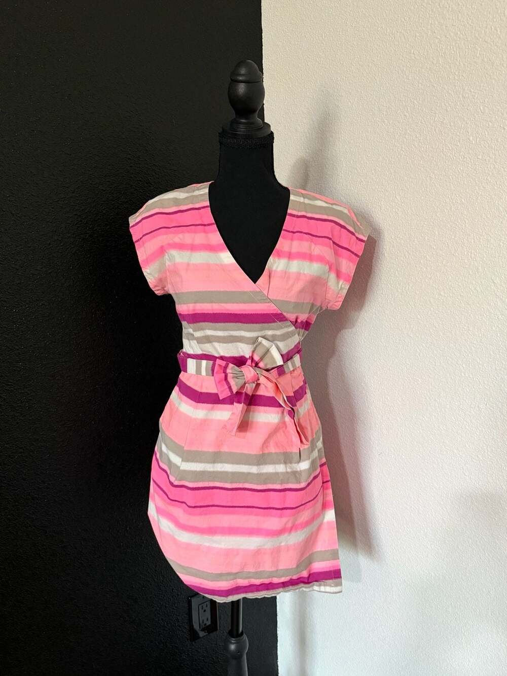 Kate Spade Saturday Striped Dress Size S Pink Belted V-Neck Mini